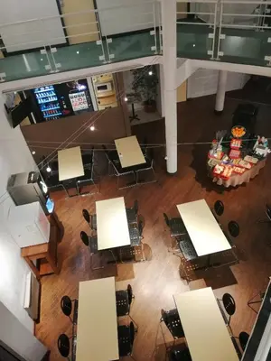 Restaurant ou autre lieu de restauration dans l'établissement Mister Bed Chambray Les Tours