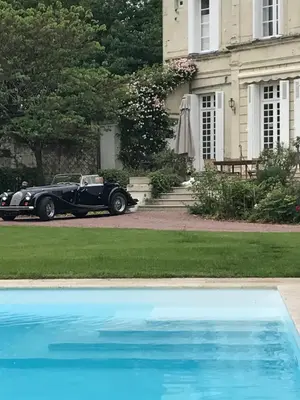 Piscine de l'établissement La gentilhommiere de Saumur ou située à proximité