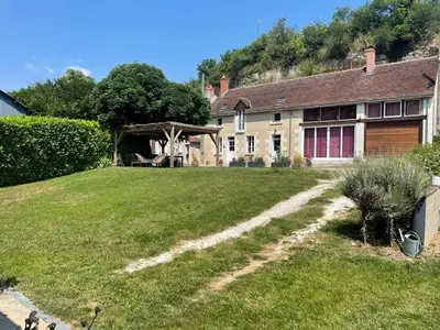 Jardin de l'établissement La maison des caves