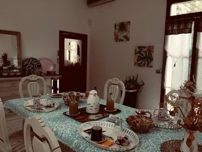 Nourriture dans la villa ou à proximité