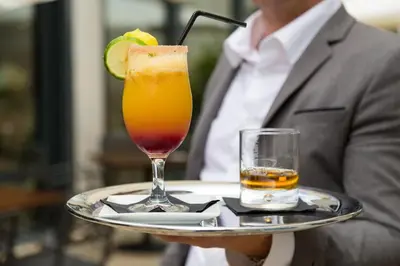 Boissons dans l'établissement Hôtel & Spa du Domaine des Thômeaux, The Originals Relais