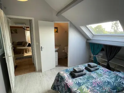 Un ou plusieurs lits dans un hébergement de l'établissement Le Clos des Trois Provinces, Zoo de Beauval