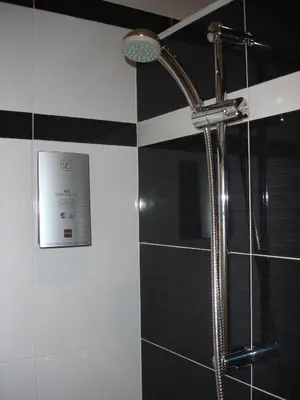 Salle de bains dans l'établissement Hotel-Restaurant Du Lac