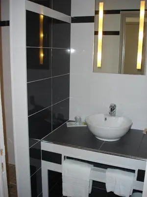 Salle de bains dans l'établissement Hotel-Restaurant Du Lac
