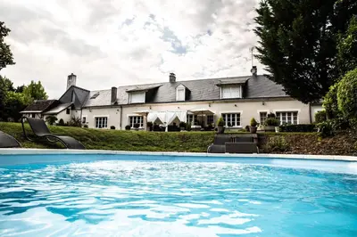 Piscine de l'établissement chambres d'hotes saint hubert ou située à proximité