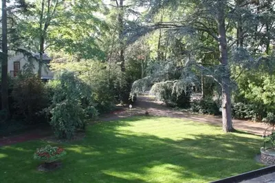 Jardin de l'établissement Le Buisson