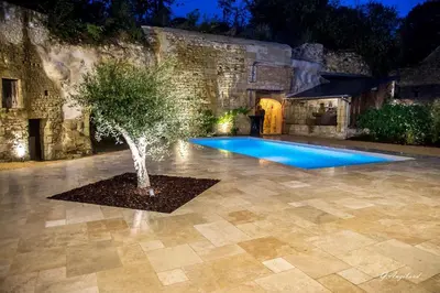 Piscine de l'établissement En Rou Libre ou située à proximité