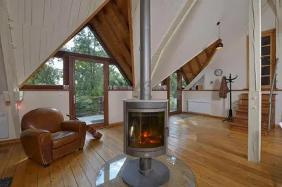 Plan de l'établissement Le Loft Moderne et Chaleureux avec Vue Verdoyante