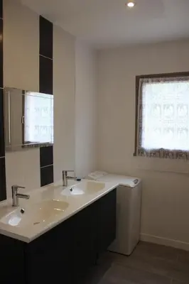 Salle de bains dans l'établissement Un petit coin de paradis