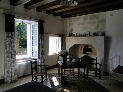 Coin salon dans l'établissement La Héraudière Bed & Breakfast