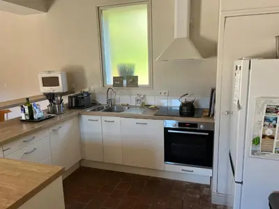 Cuisine ou kitchenette dans l'établissement Gite Du Bec De Cisse