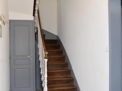 Plan de l'établissement Charmante maison avec jardin privé, cheminée et WIFI - FR-1-381-67