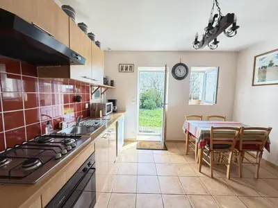 Cuisine ou kitchenette dans l'établissement Gîte de charme avec jardin, proche Chenonceau et Beauval - FR-1-381-303