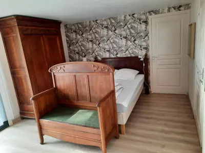 Un ou plusieurs lits dans un hébergement de l'établissement Château exceptionnel avec piscine privée, spa & WiFi - FR-1-381-410