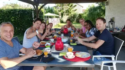Clients de l'établissement Gîte et chambres d'hôtes Le Chêne Billault