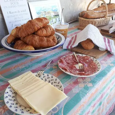 Nourriture dans le B&B/chambre d'hôtes ou à proximité