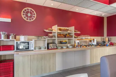 Nourriture dans l'hôtel ou à proximité