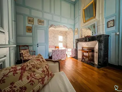 Un ou plusieurs lits dans un hébergement de l'établissement Château de Ternay