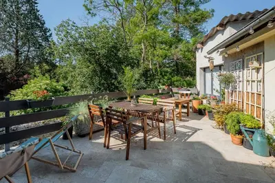 Jardin de l'établissement A La Lettre Thé