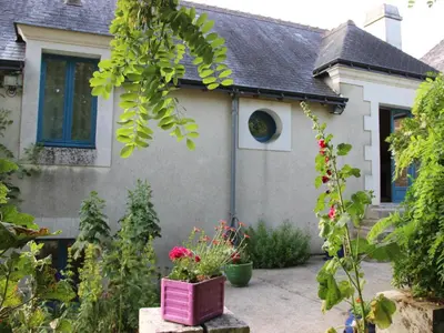 Jardin de l'établissement Gîte rural proche châteaux, animaux bienvenus, grand jardin - FR-1-381-68