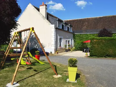 Jardin de l'établissement Charmante maison de campagne près de Tours avec jardin et vélos - FR-1-381-97