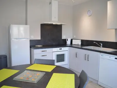 Cuisine ou kitchenette dans l'établissement Charmant gîte à Vouvray avec 2 chambres et jardin - FR-1-381-167