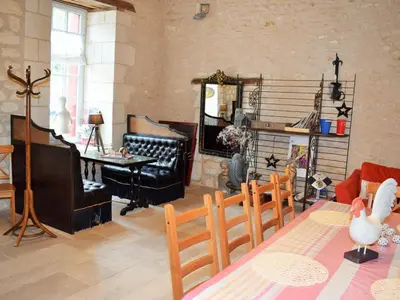 Plan de l'établissement Gîte de Charme Rénové, Idéal Famille, Centre-Ville, WiFi, Parking Gratuit, Vélo Bienvenue - FR-1-381-268