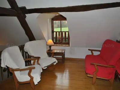 Coin salon dans l'établissement Fermette XIXe rénovée, proche zoo Beauval, animaux admis, jardin 1700m² - FR-1-381-322