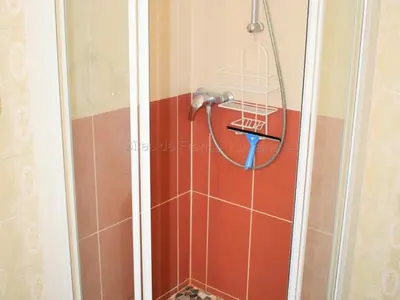 Salle de bains dans l'établissement Gîte de charme en Touraine près des Châteaux de la Loire - FR-1-381-436