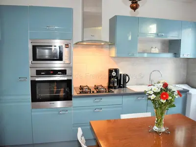 Cuisine ou kitchenette dans l'établissement Gîte de charme en Touraine près des Châteaux de la Loire - FR-1-381-436