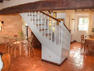 Plan de l'établissement Gîte douillet en forêt d'Amboise, parc boisé 2.5 ha, cheminée, vélos, WiFi, jardin privé, animaux acceptés - FR-1-381-457