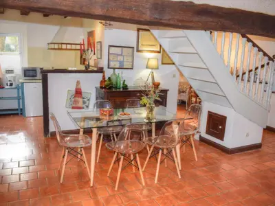 Plan de l'établissement Gîte douillet en forêt d'Amboise, parc boisé 2.5 ha, cheminée, vélos, WiFi, jardin privé, animaux acceptés - FR-1-381-457