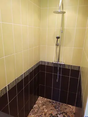Salle de bains dans l'établissement Maison 6 chambres au cœur du circuit des 24h du Mans