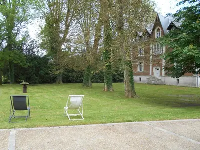 Jardin de l'établissement Maison d'hôtes Le Manoir de Contres