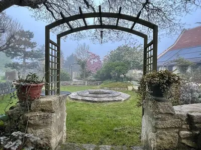 Jardin de l'établissement Garden Retreat Loire Riverside