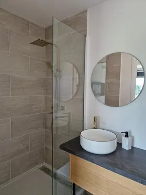 Salle de bains dans l'établissement Chambre d'hôtes