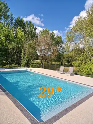 Piscine de l'établissement Chambre d'hôtes ou située à proximité