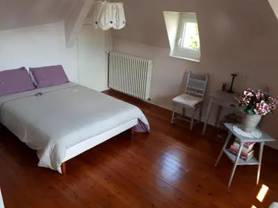 Un ou plusieurs lits dans un hébergement de l'établissement Le Mans Chambre
