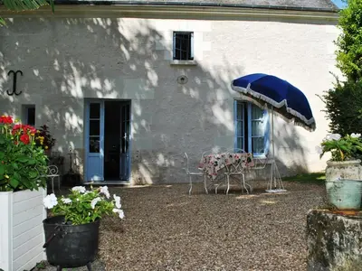Jardin de l'établissement Séjour Authentique dans un Ancien Moulin - Gîte Confort avec Jardin Privatif - FR-1-381-475