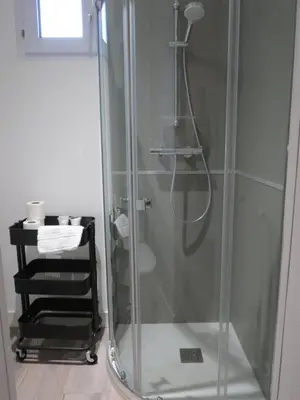 Salle de bains dans l'établissement Hotel le Faisan
