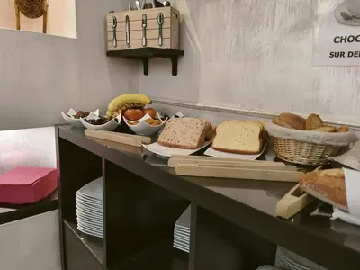 Nourriture dans l'hôtel ou à proximité