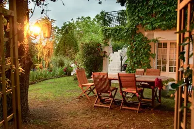 Jardin de l'établissement Studios Les Iris
