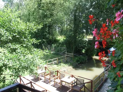 Jardin de l'établissement Chambres d'hotes du Port Gautier