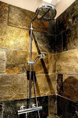 Salle de bains dans l'établissement Domaine de la Limetiere