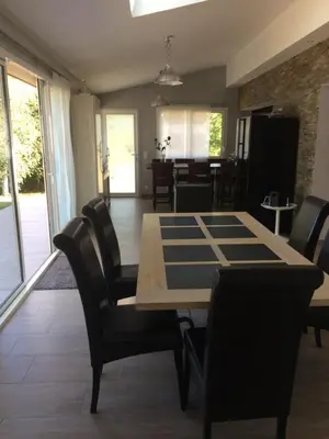Coin salon dans l'établissement Chambres d hotes Couette et Campagne