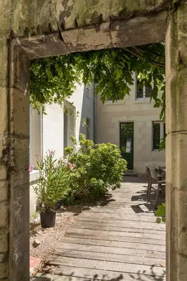 Jardin de l'établissement La Vie Voyage