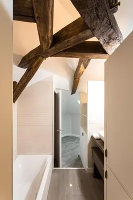 Salle de bains dans l'établissement La Vie Voyage