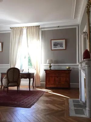 Coin salon dans l'établissement Chateau du Gerfaut