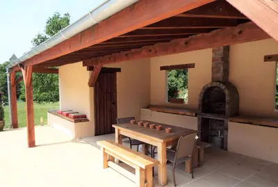 Terrasse ou espace extérieur de l'établissement Manoir de la Basse-Cour