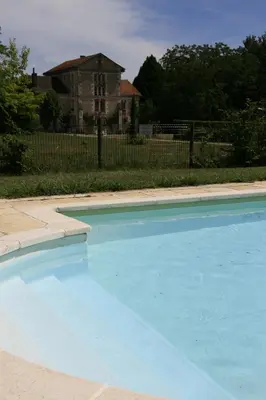 Piscine de l'établissement Gîte du Moulin de Montrésor ou située à proximité